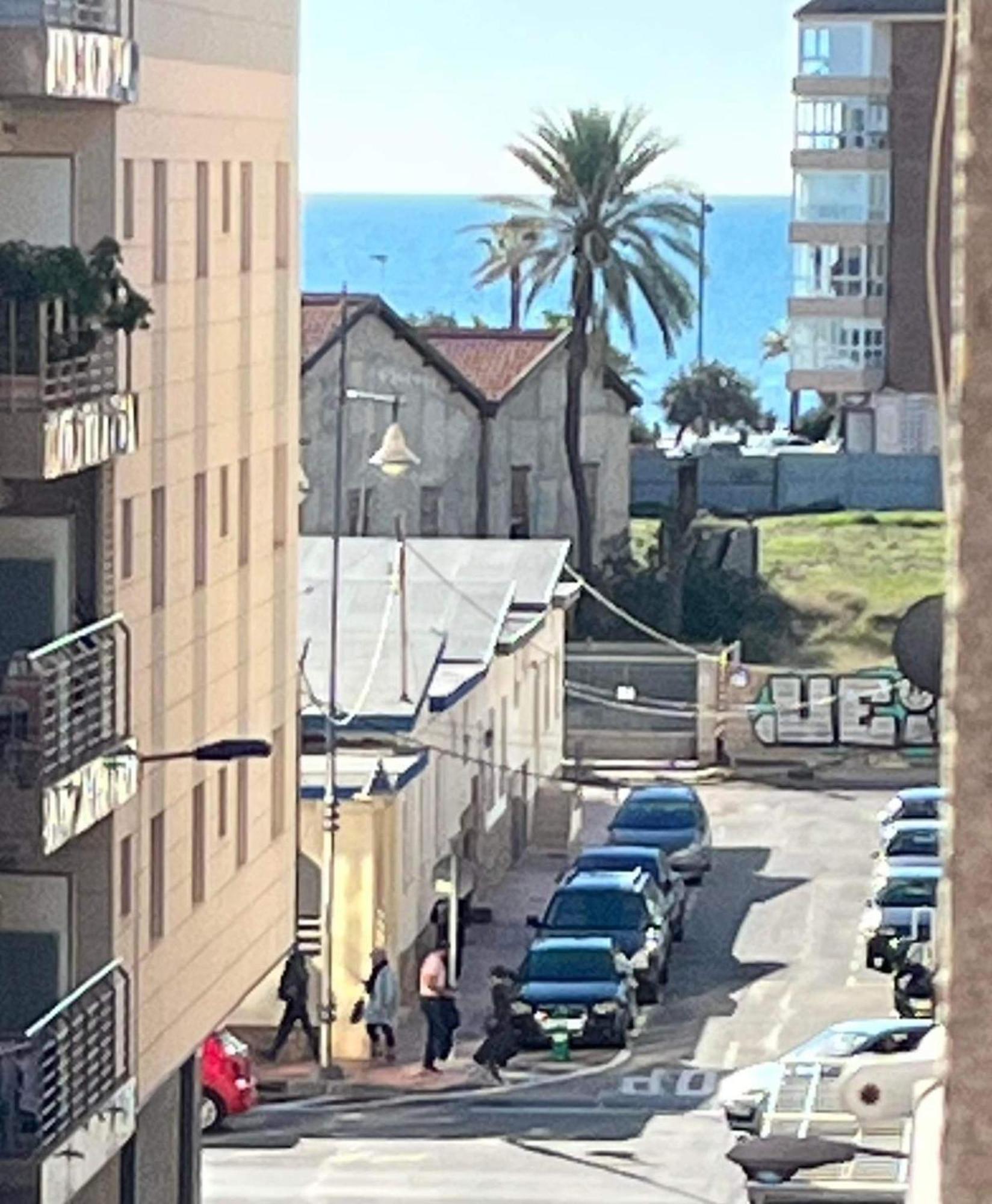 Calle De Palangre 17 * Torrevieja